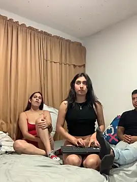 Snapshot of miaftmax chatting on February 2, 2026, 6:28 pm miaftmax online show from February 2, 2026, 6:28 pm