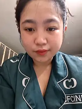 Snapshot of Minn-cute chatting on March 2, 2026, 3:09 am Minn-cute online show from March 2, 2026, 3:09 am