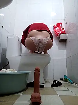 Snapshot of July-Asian chatting on February 5, 2026, 10:53 am July-Asian online show from February 5, 2026, 10:53 am