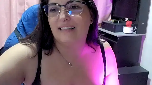 Snapshot of lina_maria99 chatting on January 18, 2026, 2:59 am lina maria99 online show from January 18, 2026, 2:59 am