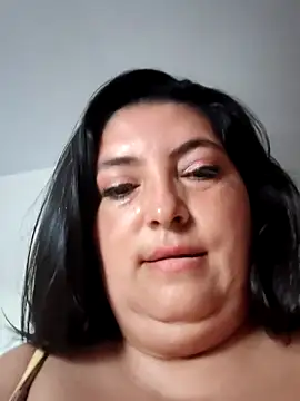 Snapshot of lina_maria99 chatting on February 7, 2026, 8:56 pm lina maria99 online show from February 7, 2026, 8:56 pm