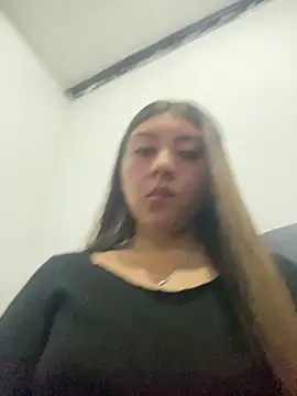 Sara-cooper2 online show from February 22, 2026, 10:41 pm