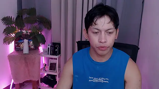 pinkcock froi2305 online show from January 18, 2026, 2:54 pm