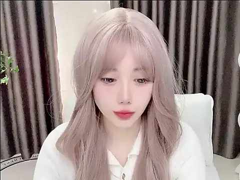 springA online show from March 3, 2026, 7:25 am