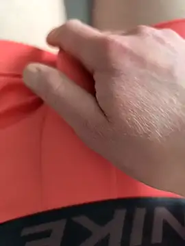 Snapshot of luckylover2024 chatting on December 21, 2025, 11:28 am luckylover2024 online show from December 21, 2025, 11:28 am