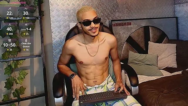 Snapshot of MarcusRain_ chatting on February 4, 2026, 3:23 am MarcusRain online show from February 4, 2026, 3:23 am