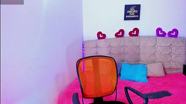 Snapshot of Lushy_sweet chatting on November 7, 2025, 3:06 am Lushy sweet online show from November 7, 2025, 3:06 am