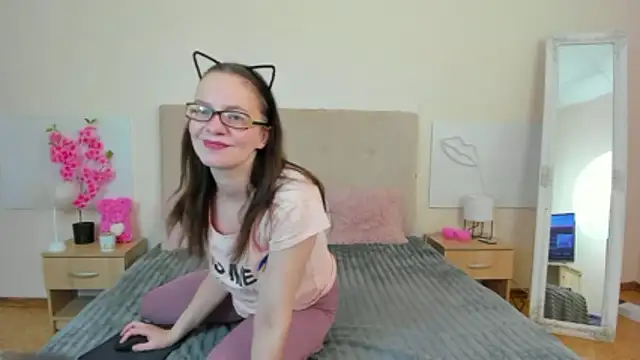 LexyFuun online show from November 29, 2025, 10:35 pm