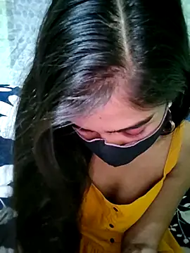 Snapshot of Crystil_love-21 chatting on October 24, 2025, 7:49 am Crystil love-21 online show from October 24, 2025, 7:49 am