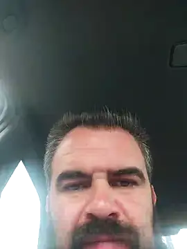 Snapshot of HairypapaK chatting on September 27, 2025, 1:38 pm HairypapaK online show from September 27, 2025, 1:38 pm