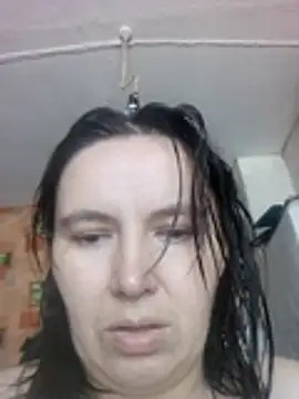 Snapshot of Romashka33011 chatting on February 28, 2026, 9:43 am Romashka33011 online show from February 28, 2026, 9:43 am