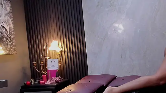 AlliceJelany online show from February 21, 2026, 7:26 pm