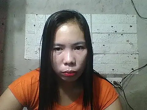 pinaysinglemommm online show from September 15, 2025, 8:53 pm