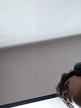 Snapshot of kjohn20 chatting on March 4, 2026, 5:08 pm kjohn20 online show from March 4, 2026, 5:08 pm