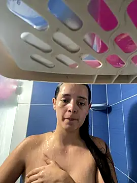 Mia jhoonson online show from October 28, 2025, 8:44 pm