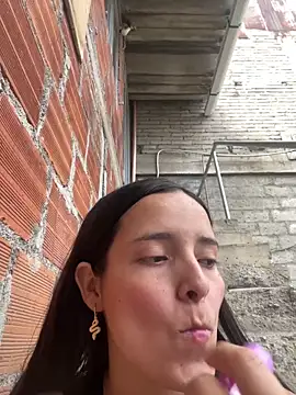 Mia jhoonson online show from January 6, 2026, 10:23 pm