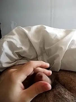 MagneticLust online show from September 10, 2025, 7:03 pm