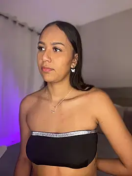 MiilaBlake online show from February 18, 2026, 8:05 pm