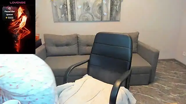 Snapshot of Betty_Jone chatting on February 14, 2026, 7:05 am Betty Jone online show from February 14, 2026, 7:05 am