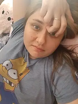 ivorywhisper online show from September 17, 2025, 6:42 pm