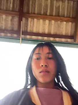 EmLy02 online show from February 25, 2026, 4:22 am