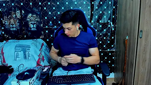 Snapshot of javiersexymann chatting on February 11, 2026, 3:11 am javiersexymann online show from February 11, 2026, 3:11 am