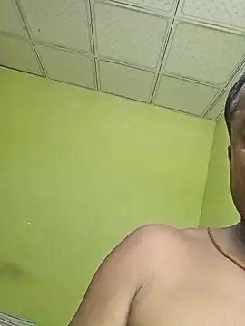 Snapshot of Suranga-55 chatting on February 25, 2026, 7:29 am Suranga-55 online show from February 25, 2026, 7:29 am