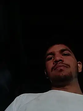 Snapshot of sexofbro chatting on December 14, 2025, 7:36 am sexofbro online show from December 14, 2025, 7:36 am