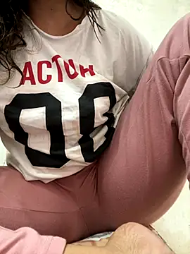 Snapshot of choleorbhature chatting on November 2, 2025, 11:01 am choleorbhature online show from November 2, 2025, 11:01 am