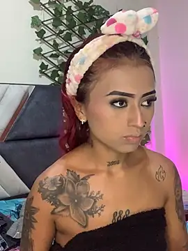 Dirty isabella18 online show from February 26, 2026, 8:08 pm