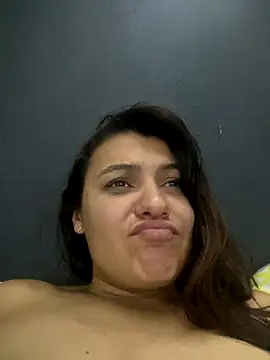 Snapshot of Madyson94 chatting on November 26, 2025, 11:11 am Madyson94 online show from November 26, 2025, 11:11 am