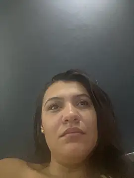 Snapshot of Madyson94 chatting on December 15, 2025, 10:52 am Madyson94 online show from December 15, 2025, 10:52 am