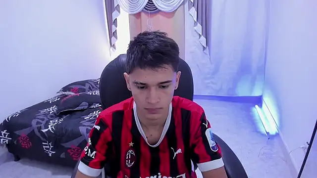 Aron Boyy online show from November 28, 2025, 8:00 pm