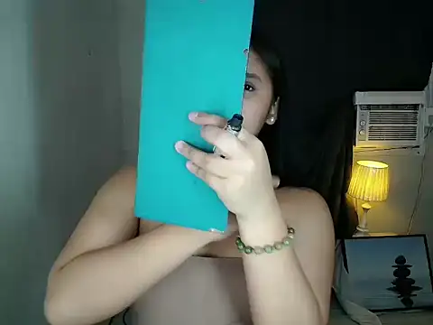 Snapshot of Aiko_shemalexxx chatting on February 18, 2026, 2:29 am Aiko shemalexxx online show from February 18, 2026, 2:29 am