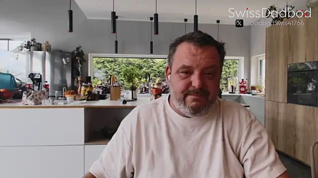 SwissDadbod online show from September 25, 2025, 1:59 pm