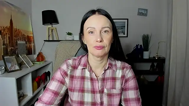 Velvet Jasmine online show from February 23, 2026, 6:22 am