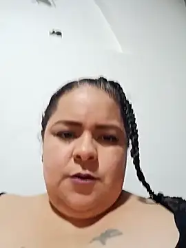 Snapshot of Miss_Adriana01 chatting on February 25, 2026, 11:36 pm Miss Adriana01 online show from February 25, 2026, 11:36 pm