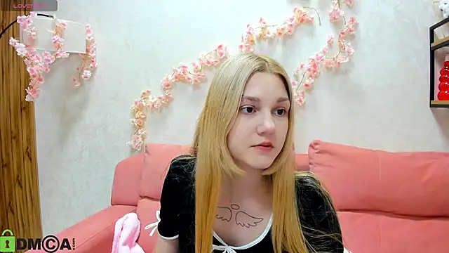 Sylvia Ortiz online show from September 12, 2025, 8:14 am