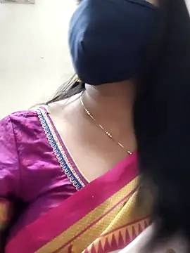 Snapshot of saritha29 chatting on November 24, 2025, 5:01 pm saritha29 online show from November 24, 2025, 5:01 pm