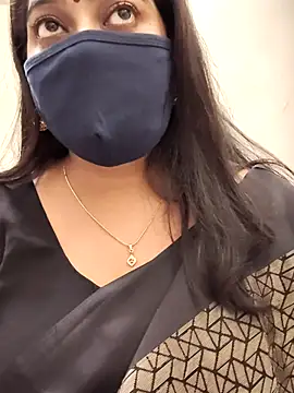 Snapshot of saritha29 chatting on December 17, 2025, 5:57 am saritha29 online show from December 17, 2025, 5:57 am