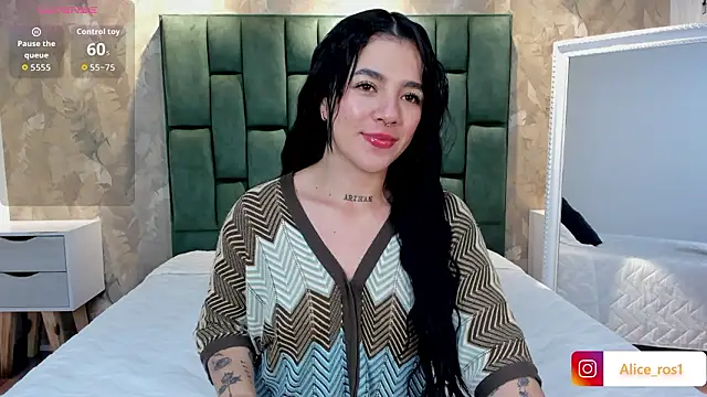 Snapshot of alice_rose5 chatting on February 11, 2026, 2:49 am alice rose5 online show from February 11, 2026, 2:49 am