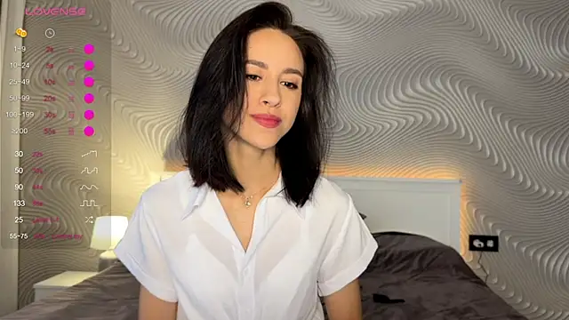 Snapshot of MiaSweetasHoney chatting on February 23, 2026, 6:22 am MiaSweetasHoney online show from February 23, 2026, 6:22 am