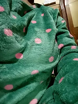 angry couplez online show from January 16, 2026, 5:28 pm