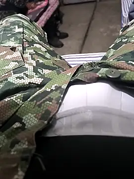 Snapshot of lamejorpene chatting on October 17, 2025, 1:57 pm lamejorpene online show from October 17, 2025, 1:57 pm