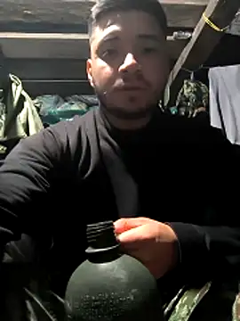 Snapshot of lamejorpene chatting on February 15, 2026, 4:20 am lamejorpene online show from February 15, 2026, 4:20 am