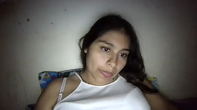 Snapshot of zairabreze chatting on November 29, 2025, 10:02 pm zairabreze online show from November 29, 2025, 10:02 pm