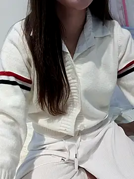 Snapshot of susu_baby chatting on February 8, 2026, 1:25 pm susu baby online show from February 8, 2026, 1:25 pm