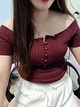 Snapshot of susu_baby chatting on February 21, 2026, 1:12 pm susu baby online show from February 21, 2026, 1:12 pm