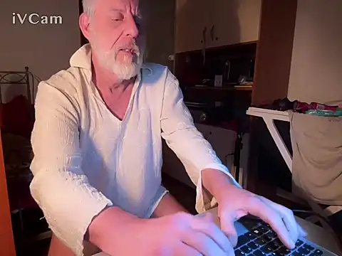 Pigna16PSRN online show from February 13, 2026, 1:34 am