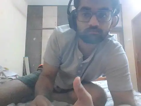 Snapshot of GOJO_1 chatting on September 14, 2025, 5:23 pm GOJO 1 online show from September 14, 2025, 5:23 pm